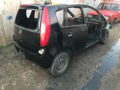 Mitsubishi Colt ����
