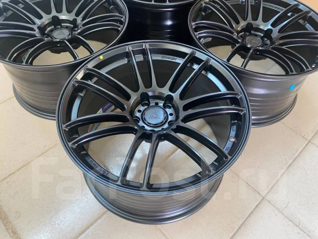 Wheelegend. 9.5x18", 5x114.3, ET35, �� 73,1���. ����