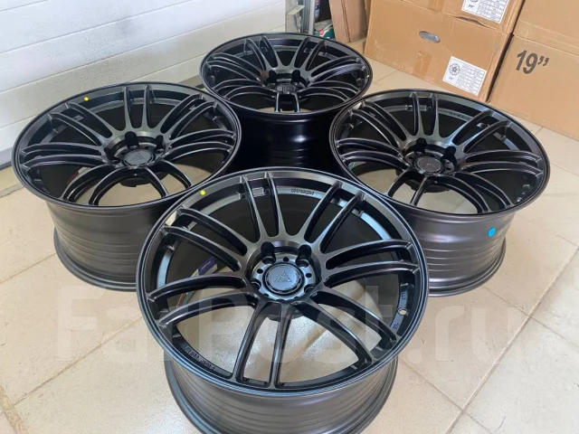 Wheelegend. 9.5x18", 5x114.3, ET35, �� 73,1���. ����