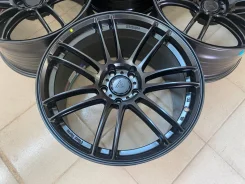Wheelegend. 9.5x18", 5x114.3, ET35, �� 73,1���. ����