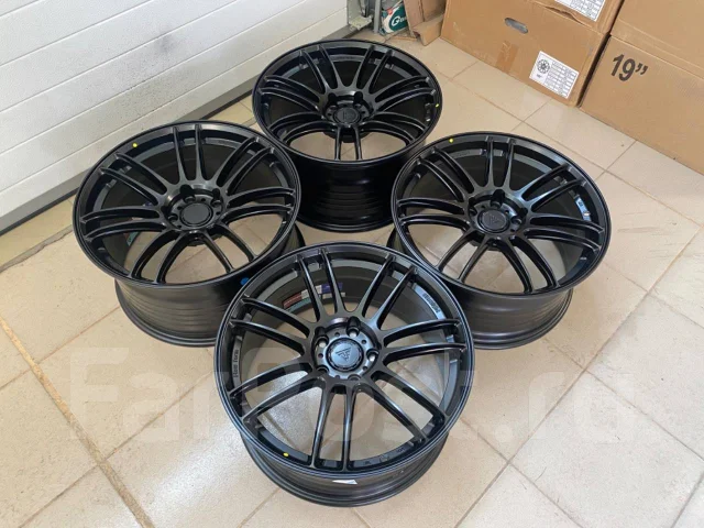 Wheelegend. 8.5/9.5x18", 5x114.3, ET38/35, �� 73,1���. ����