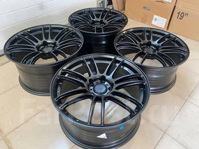 Wheelegend. 8.5/9.5x18", 5x114.3, ET38/35, �� 73,1���. ����
