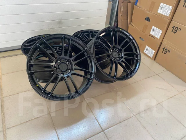 Wheelegend. 8.5x18", 5x114.3, ET38, �� 73,1���. ����