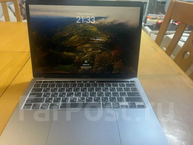 Apple MacBook Pro 13 2022. 13.3", ��� 8 ��, ���� 256���, WiFi: 1, Bluetooth: 1, ����������� �� 10��. ����