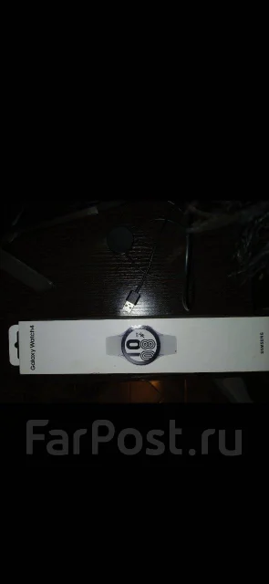 Samsung Galaxy Watch4 ����