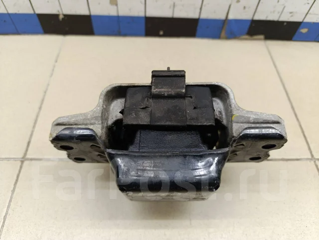 ����� ��� ����� VW Jetta 2011 1K0199555CC ����