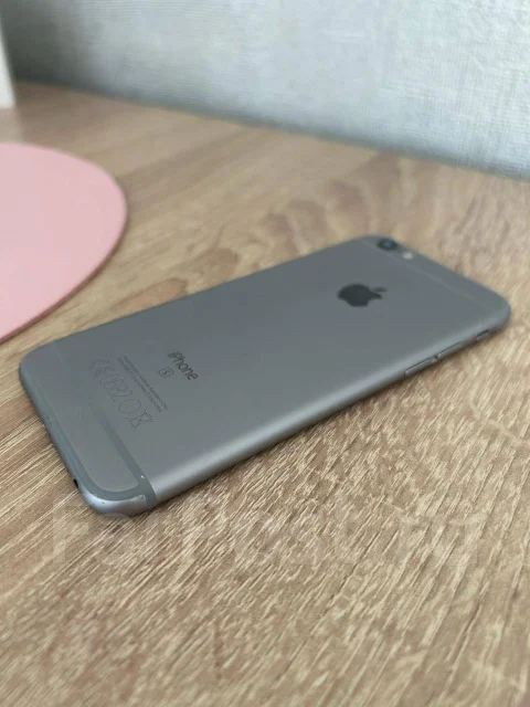Apple iPhone 6s. �/�, 32 ��, ����� ����
