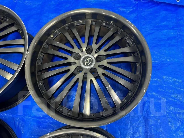 Infiniti. 9.0x22", 5x114.3, ET42, �� 72���. ����