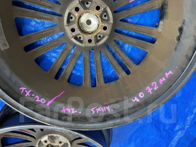 Infiniti. 9.0x22", 5x114.3, ET42, �� 72���. ����