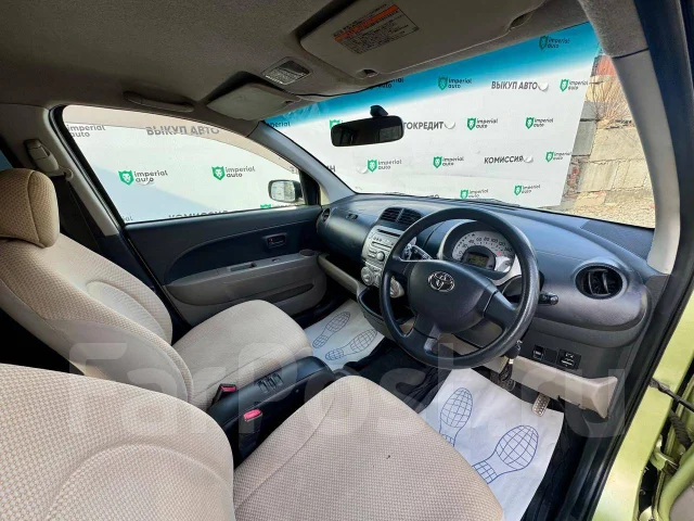 Toyota Passo. �������, ��������, 1.0 (71��.�.), ������, 141 000����. �� ����