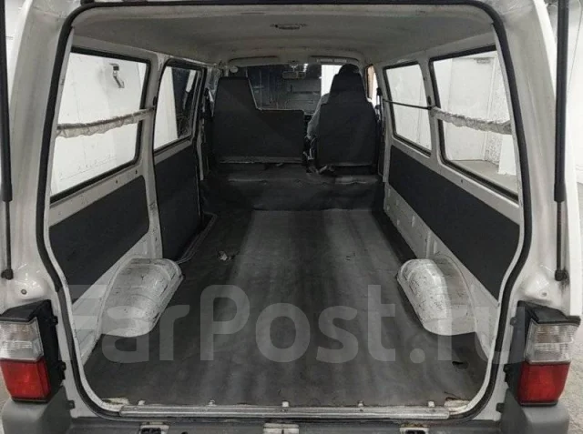 Nissan Vanette. SKF2MN201664, RF ����