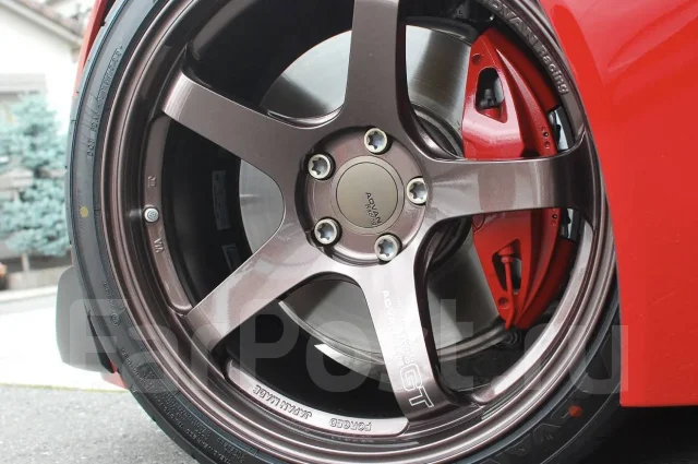 Advan Racing TC-4. 9.0/10.0x18", 5x112, ET25/32, �� 66,6���. ����