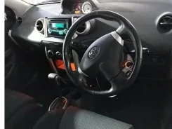 Toyota ist. NCP615022212, 1NZFE ����