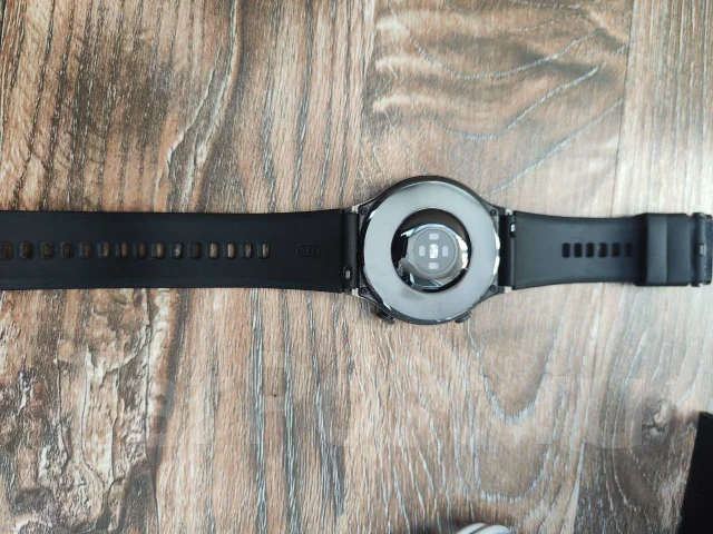 Huawei Watch GT 2 Pro. GPS ����