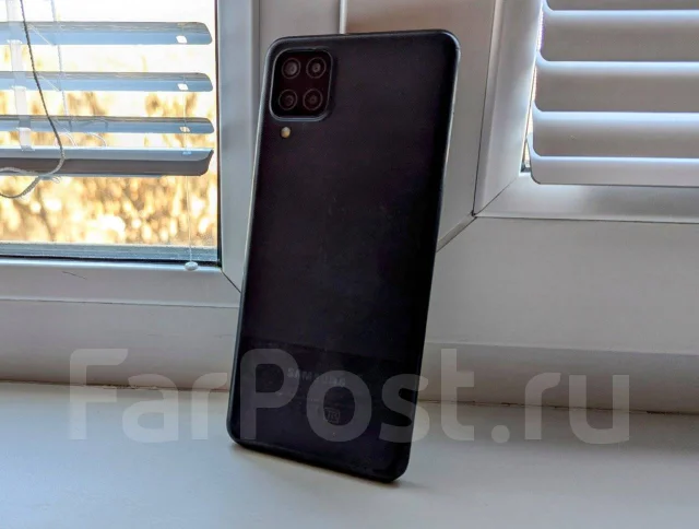 Samsung Galaxy A12. �/�, 32 ��, ������, 3G, 4G LTE, Dual-SIM ����