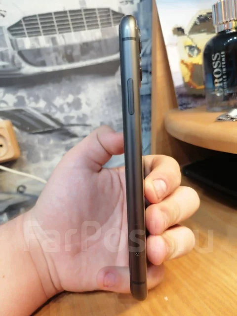 Apple iPhone 11. �/�, 128 ��, ������, 3G, 4G LTE ����