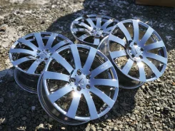 Venerdi. 8.0x19", 5x114.3, ET35 ����