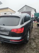 Audi Q7 ����