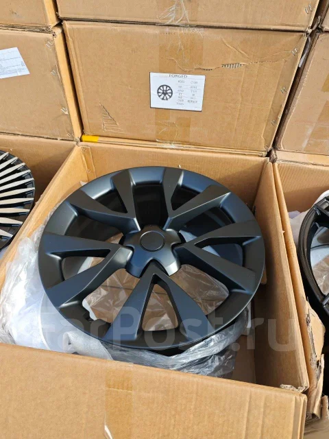Tesla. 9.5/9.0x20", 5x120, ET38/35, �� 64,1���. ����