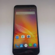 ZTE Blade X7. �/� ����