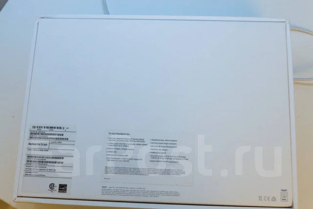Apple MacBook Pro 13 2020. 13", 1,4����, ��� 8 ��, ���� 256���, WiFi: 1, Bluetooth: 1, ����������� �� 10��. ����