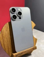 Apple iPhone Xr. �/�, 128 ��, �����������, 3G, 4G LTE ����