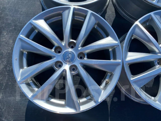 Infiniti. 7.5x17", 5x114.3, ET45, �� 66,1���. ����