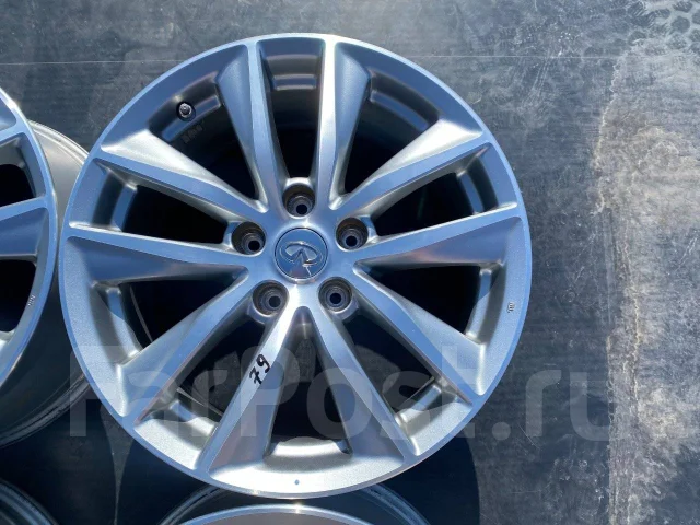 Infiniti. 7.5x17", 5x114.3, ET45, �� 66,1���. ����