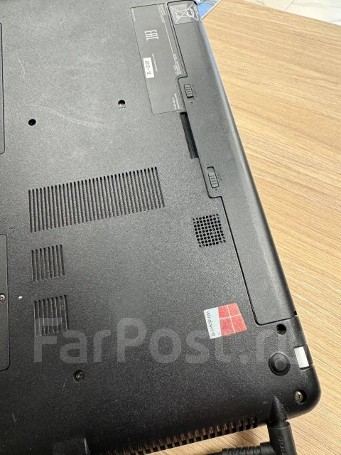 Sony VAIO. 15.6", 2����, ��� 4 ��, ���� 512���, WiFi: 1, Bluetooth: 1, ����������� �� 4��. ����