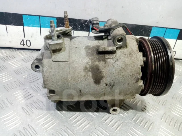 ���������� ������������ [�/�] FORD 1827895 1827895 ����