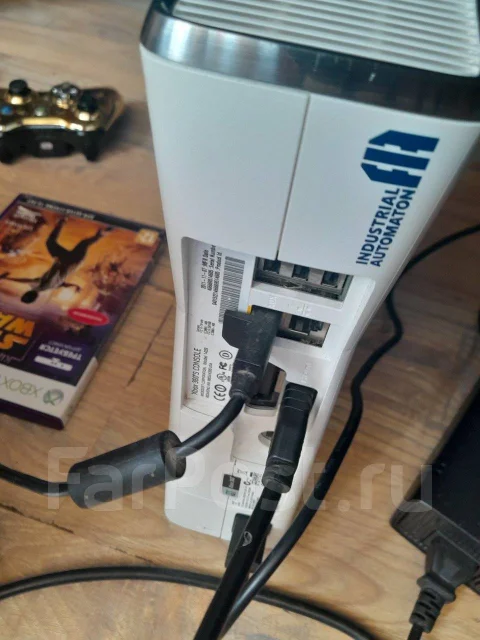 Microsoft Xbox 360 Slim ����