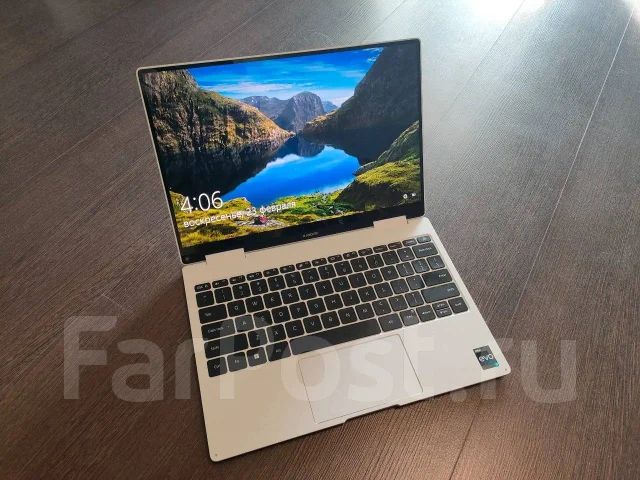 Xiaomi Mi Notebook Air 13.3. 13.3", 2,3����, ��� 8 ��, ���� 512���, WiFi: 1, Bluetooth: 1 ����