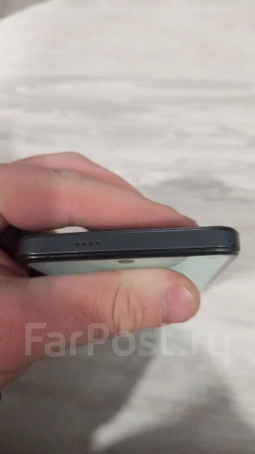 Tecno Spark 20C. �/�, �� 8 ��, �����, 3G, 4G LTE, 5G, Dual-SIM, NFC ����