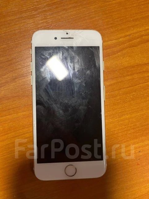 Apple iPhone 7. �/�, 32 ��, ������� ����