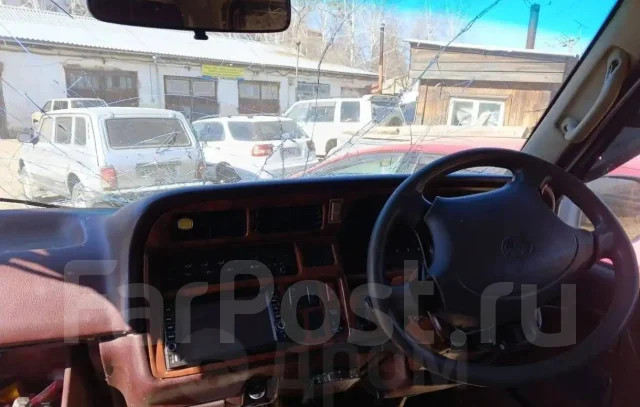 Toyota Hiace. �������, ������, 2.4 (2 446��.�.), ������, 180 000����. �� ����