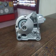 ������� Renault Kaptur/Duster Nissan Terrano 2.0 F4R ����/���� 233006808R ����