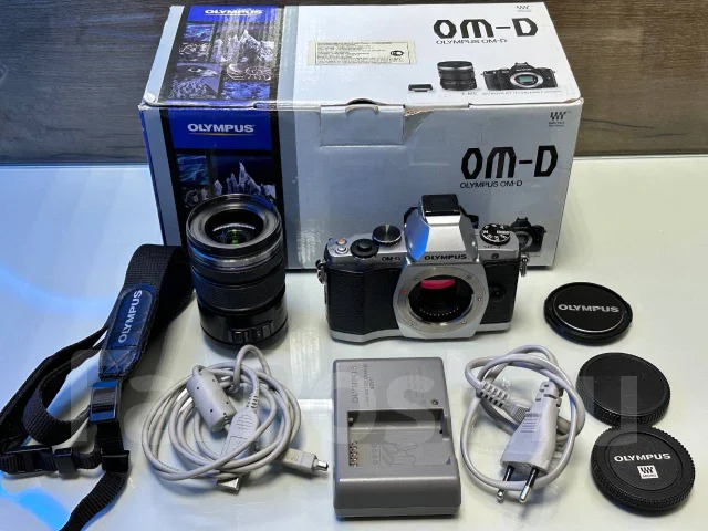 Olympus E-M5 ����