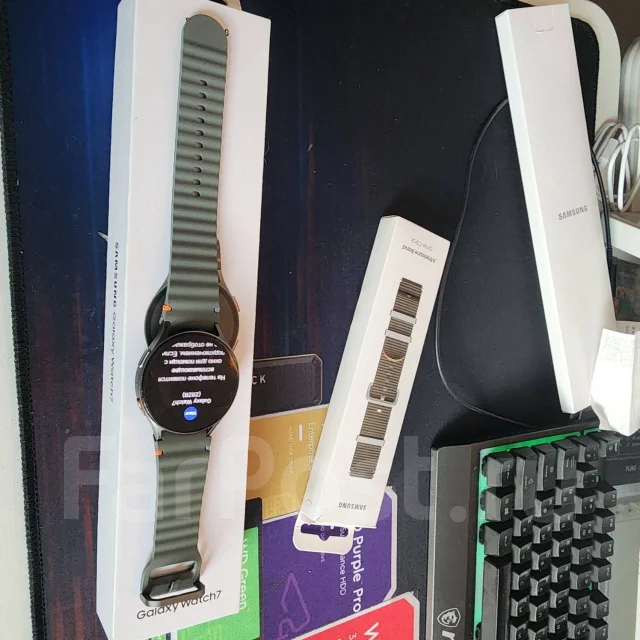 Samsung Galaxy Watch7. GPS, NFC, SIM-�����, IP68 ����