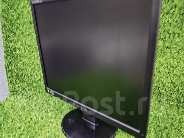 Samsung. 19" ����