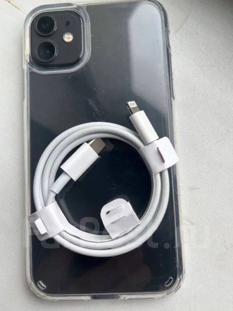 Apple iPhone 11. �/�, 64 ��, ������, 4G LTE ����