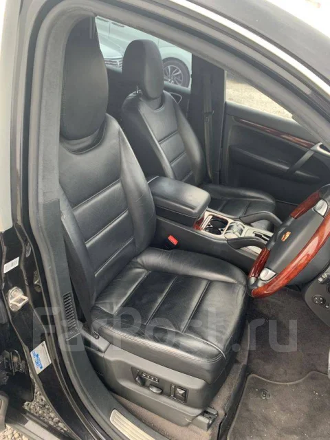 Porsche Cayenne. M48.50 ����