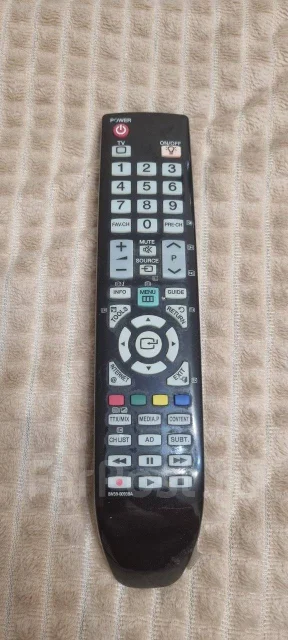 Samsung. LCD (��) ����