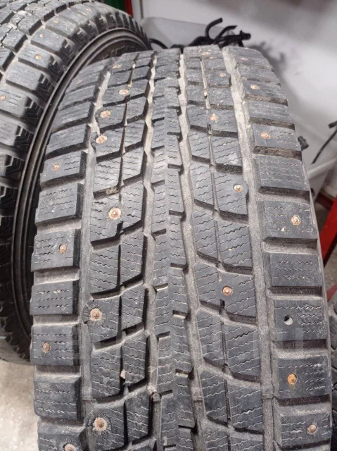 Dunlop SP Winter Ice 01. ������, ����������, 2011 ���, �/�, ����� 20 % ����