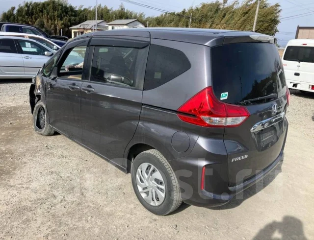 Honda Freed. �������, 4wd, 1.5 (110��.�.), ������, 98 000����. ��, �/�, ��� ���. ��� ����� �� ������������ ����