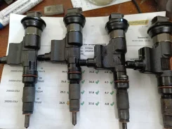 �������� �������� (87) dyna Dutro Toyoace xzu6 xzu7 xzc7 N04C 295050-0760 ����