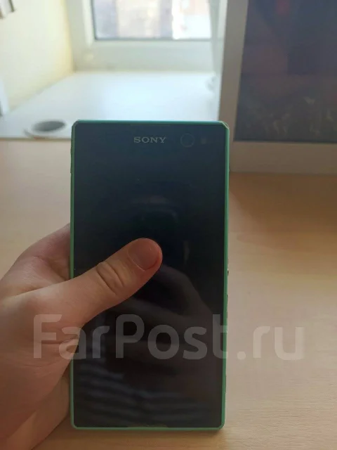 Sony Xperia C3. �/�, 8 ��, �������, 3G, NFC ����