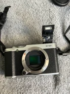 Fujifilm X-M1 Kit ����