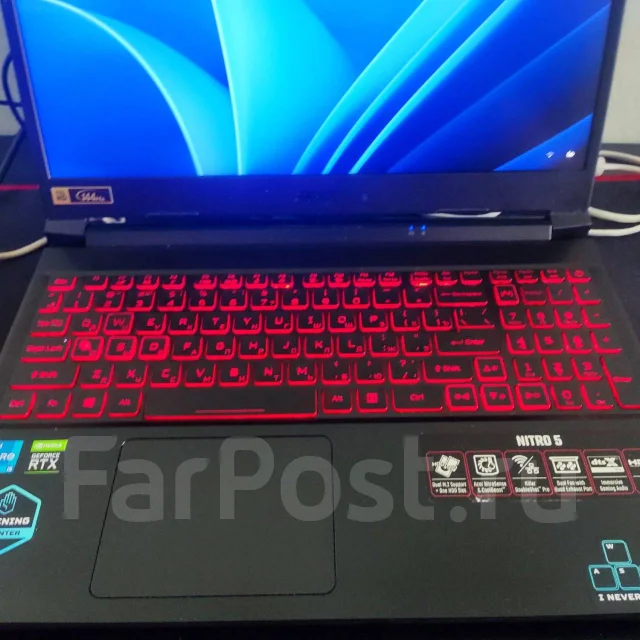 Acer Nitro 5. 15.6", 3,1����, ��� 24 ��, ���� 500���, WiFi: 1, Bluetooth: 1, ����������� �� 4��. ����