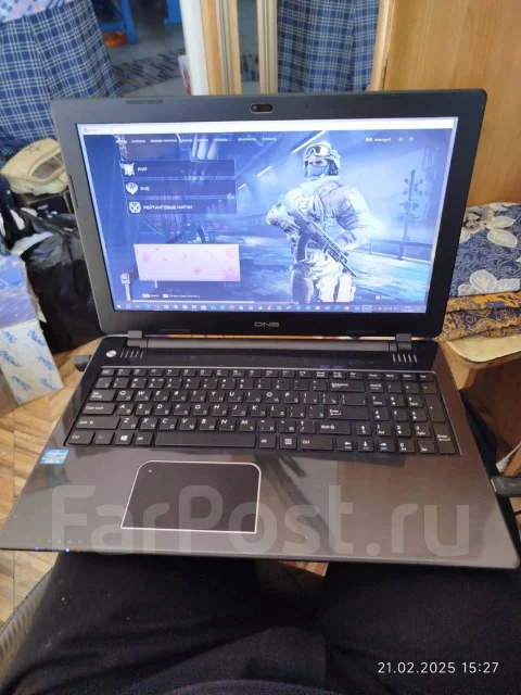 DNS. 16", 2,6����, ��� 4 ��, ���� 512���, WiFi: 1, Bluetooth: 1, ����������� �� 2��. ����