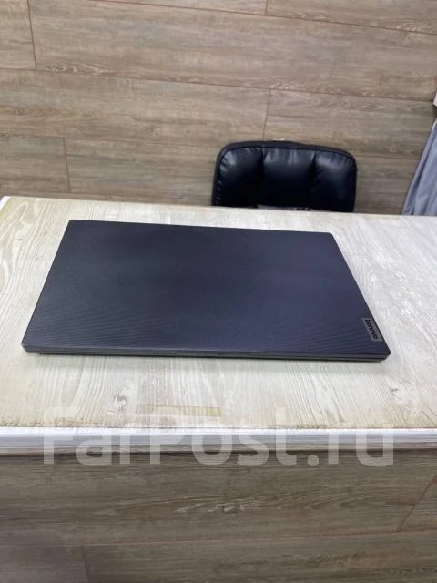 Lenovo V15. 15.6", 4,7����, ��� 16 ��, ���� 512���, WiFi: 1, ����������� �� 2��. ����